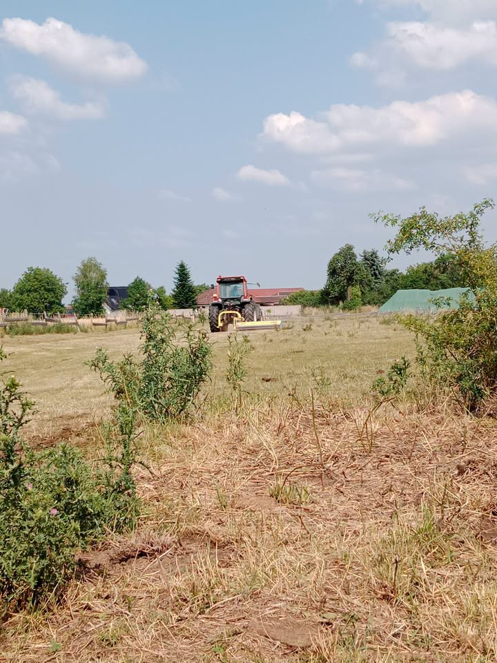Krajina a práce na farmě Statek Pro-Cit v Nebovidech
